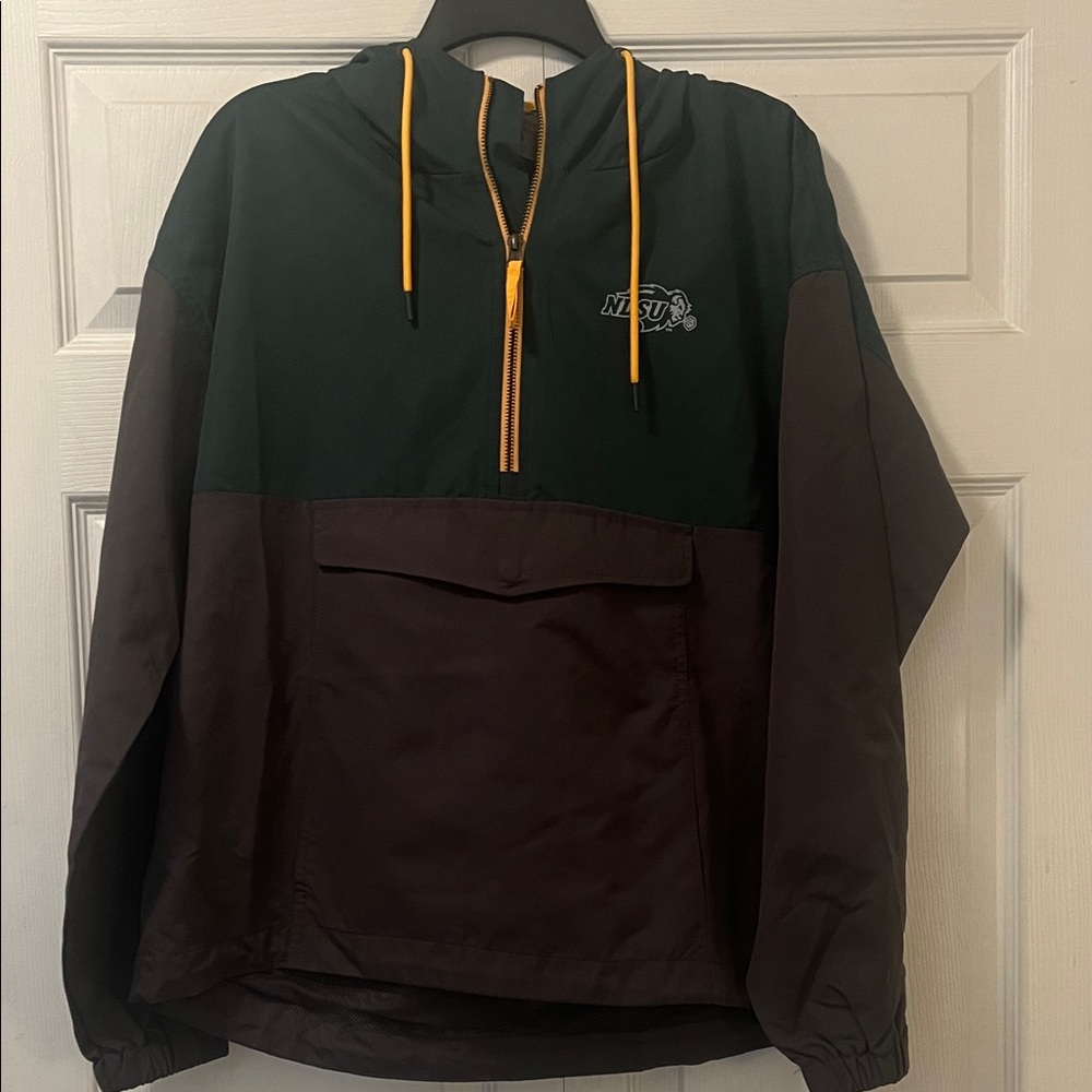 NWOT Colosseum NDSU Men’s Jacket